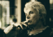 |Κική Δημουλά kiki_dimoula