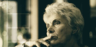 |Κική Δημουλά kiki_dimoula