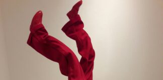 Τρεις γλυπτικές προτάσεις στην Γκαλερί Λόλα Νικολάου