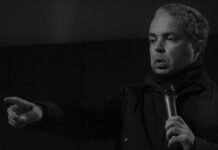 Κάθετος Έρωτας, Νίκος Λυγερός