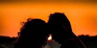 Υπόθεση μπεστ – σέλλερ, Χρήστος Βακαλόπουλος