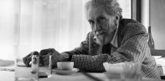 Η σοφίτα, Ezra Poound