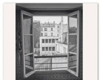 «Φτηνό κρεβάτι», Δημήτρης Αθηνάκης