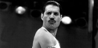 Σαν σήμερα φεύγει από την ζωή ο θρύλος της μουσικής Freddie Mercury