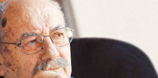 Το κλειδί είναι κάτω από το γεράνι, Χρόνης Μίσσιος