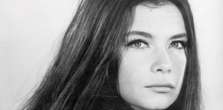 Μην τον ρωτάς τον ουρανό / Τζένη Καρέζη