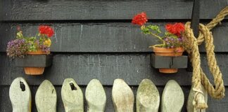 Η σιωπή, Δημήτρης Ποταμίτης