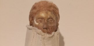 “Μικρές Χειρονομίες” στη Gallery Lola Nikolaou