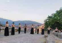 Ανασυστάσεις, Απόστολος Κωνσταντινίδης