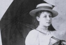 Στη βοή της σιωπής: Η ζωή και το έργο της Πηνελόπης Δέλτα